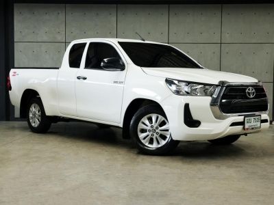 2023 Toyota Hilux Revo 2.4 SMARTCAB Z Edition Entry Pickup MT